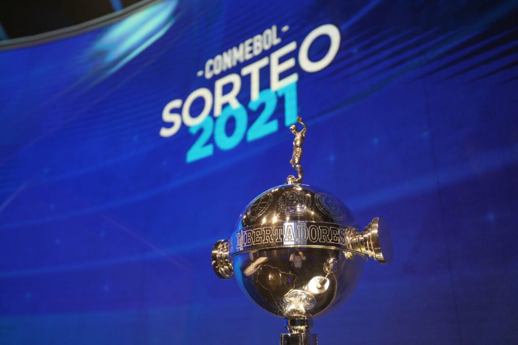 Conmebol sorteia equipes para fase de grupos da Libertadores confira