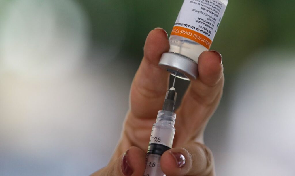 Covid 19 Brasil tem 3913 mil mortes e 143 milhoes de casos