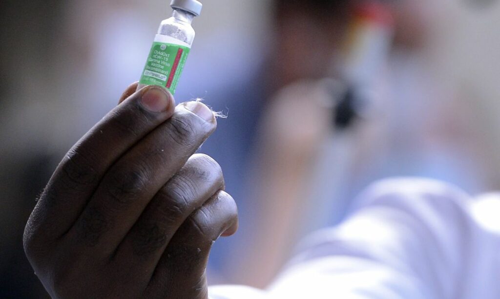 Covid 19 Fiocruz deve entregar 18 milhoes de vacinas ate 1° de maio