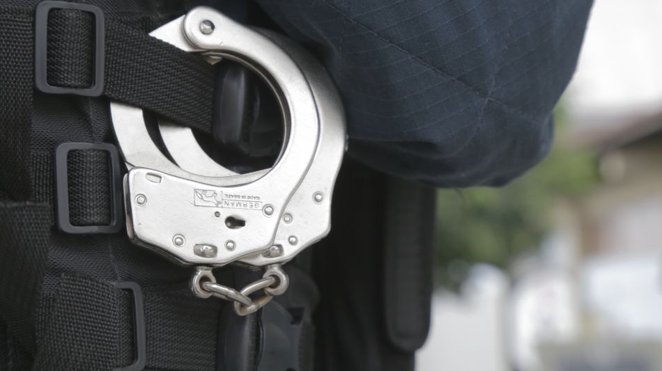 Crianca de dois anos e intubada apos ser agredida pelo pai em Frei Paulo