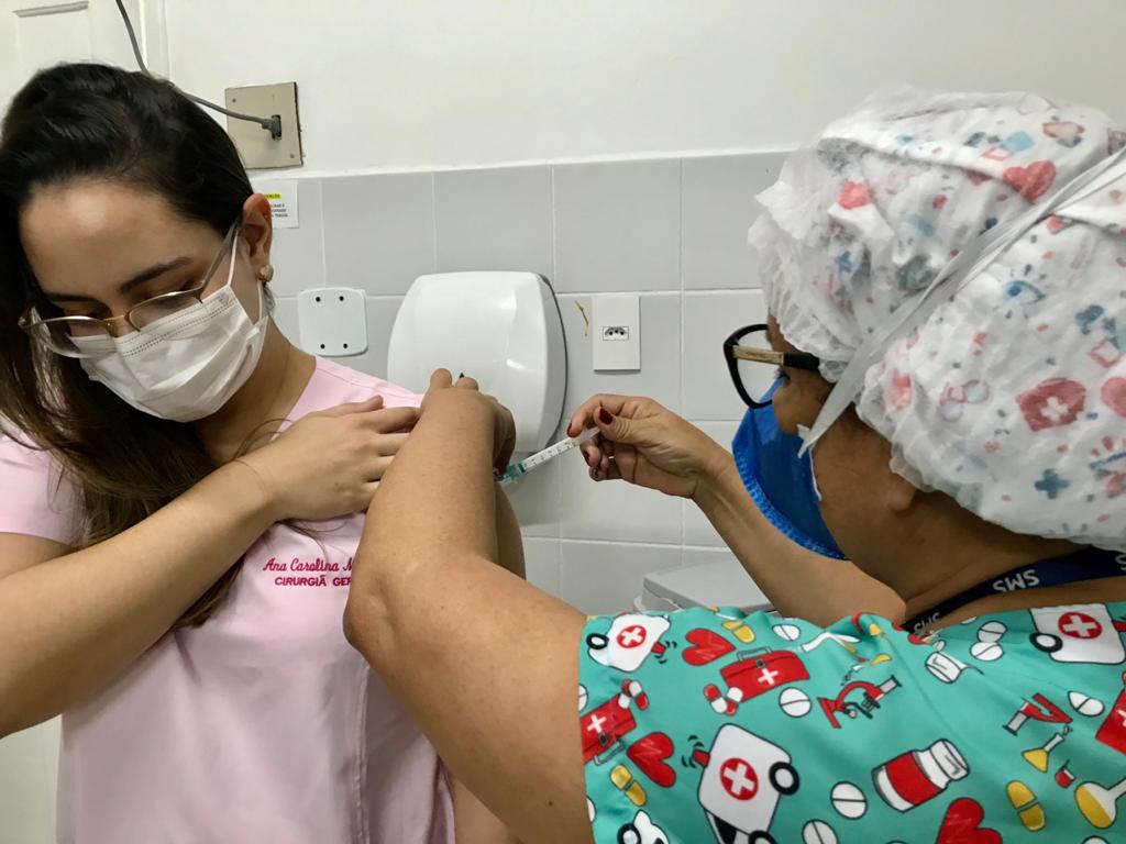 Dia D da vacinacao contra gripe inicia em Aracaju nesta quarta 21