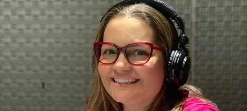 Dubladora de ‘Rebelde e ‘iCarly Ana Lucia Menezes morre aos 45 anos apos AVC