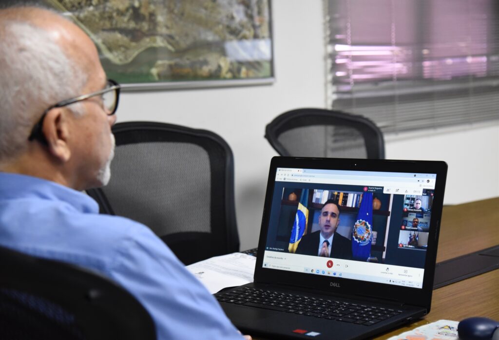 Edvaldo participa de reuniao com Rodrigo Pacheco para articulacao de medidas referente a pandemia