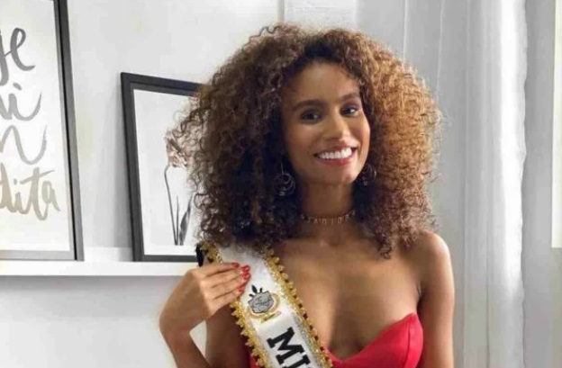 Ex bailarina denuncia racismo no Domingao do Faustao