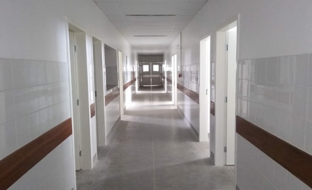 Governo discute implementacao do Hospital da Crianca com servico de cirurgias pediatricas 1