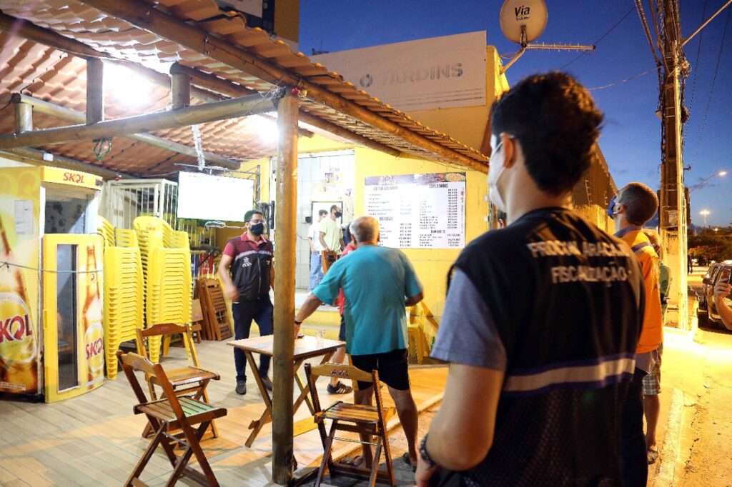 MP SE pede fechamento de bares academias e saloes de beleza de Aracaju Prefeitura tem 10 dias para resposta