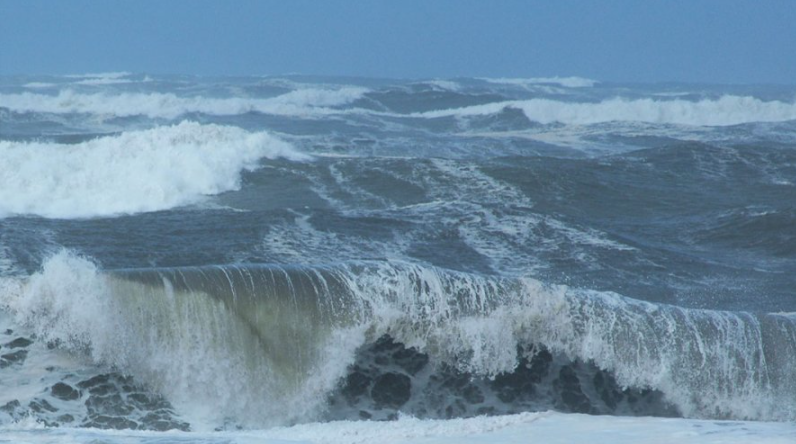 Mare alta alcanca 17 metros neste domingo 18 em Sergipe Aracaju tem tempo nublado e chuvas periodicas