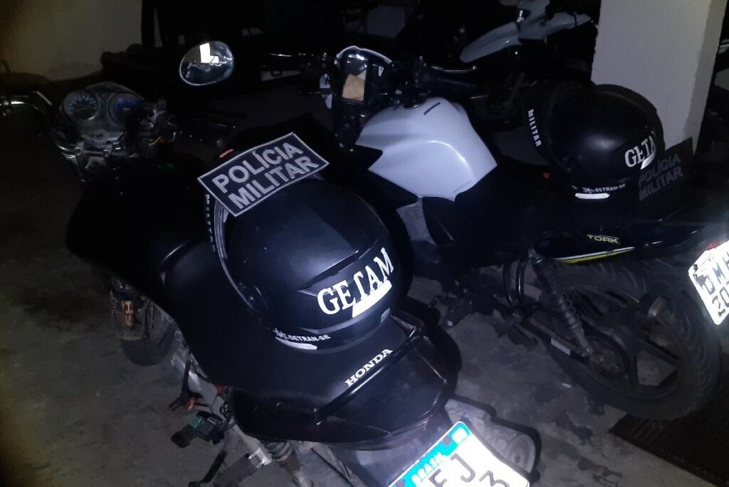 Policia prende suspeitos de roubo e recupera duas motocicletas na Grande Aracaju