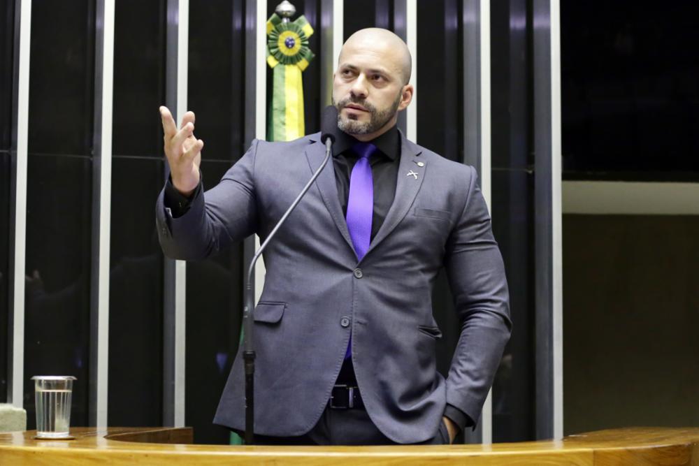 Por unanimidade STF torna Daniel Silveira reu em inquerito de atos antidemocraticos