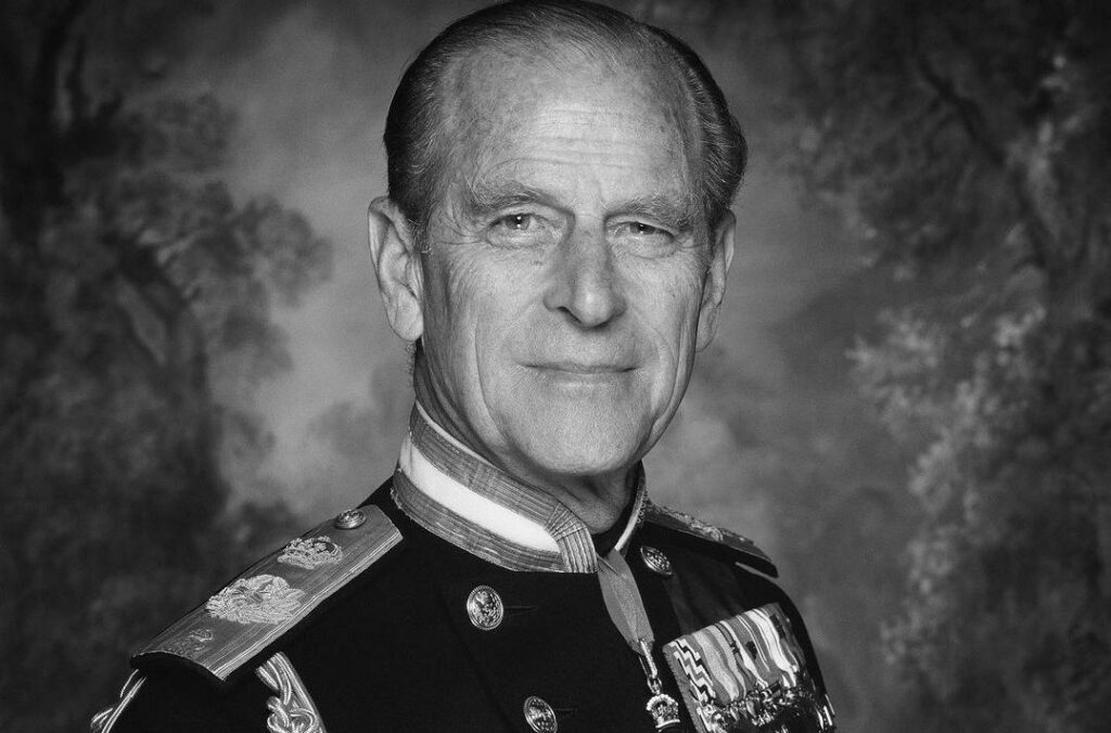 Principe Philip morre aos 99 anos no Reino Unido