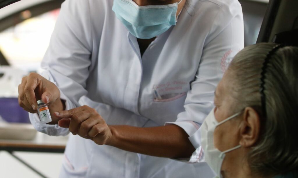 Saude aponta que 15 milhao de pessoas nao tomaram segunda dose de vacina contra a covid 19
