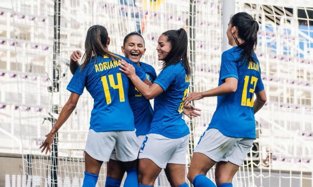 Selecao feminina de futebol sobe para setimo no ranking da Fifa e passa Australia