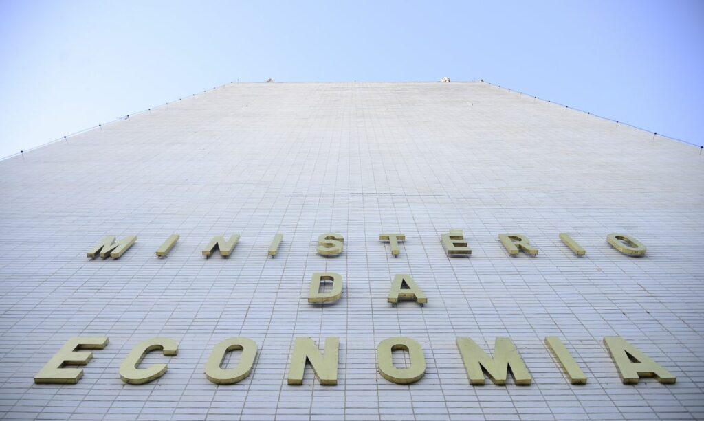 Teto de gastos e reforma da Previdencia geraram economia de R 900 bi