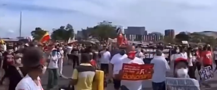 Aglomeracoes convocadas pela esquerda contra Bolsonaro fracassam em repercussao e publico neste sabado 29