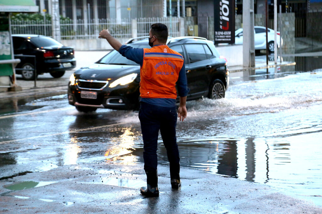 Apesar de fortes chuvas Aracaju seguem sem registro de ocorrencias por alagamento