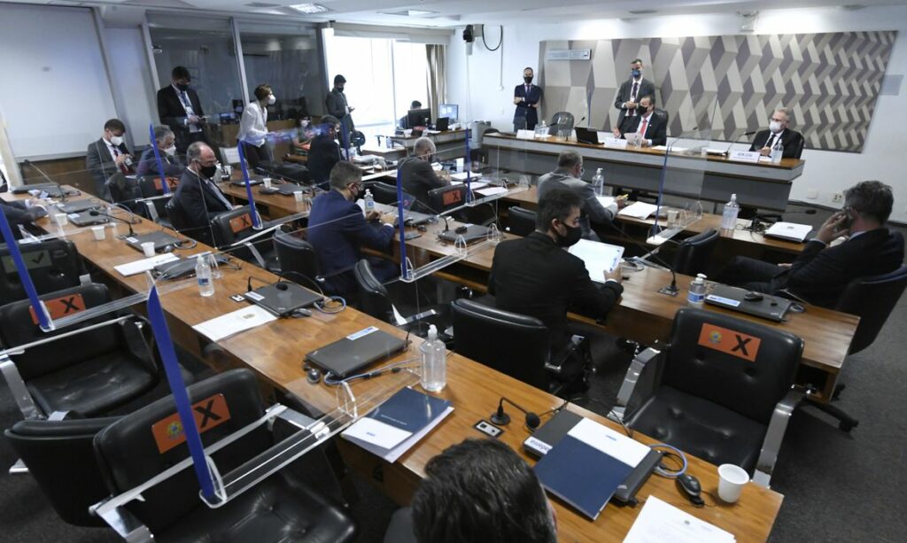 CPI da Pandemia vai pedir que PF apure ameacas recebidas por senadores