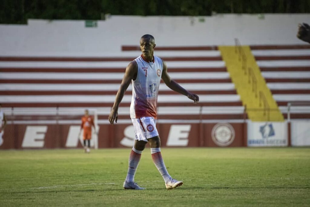 De olho na semifinal do Sergipao Itabaiana anuncia volta do atacante Wiliam
