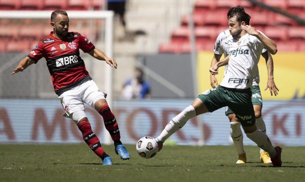 Flamengo e Palmeiras reeditam a Supercopa na estreia do Brasileirao