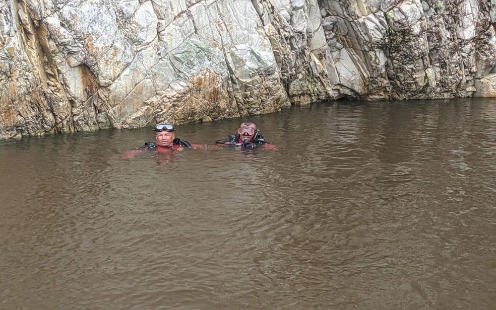 Jovem morre apos sofrer acidente praticando rapel nos Pocoes da Ribeira em Itabaiana