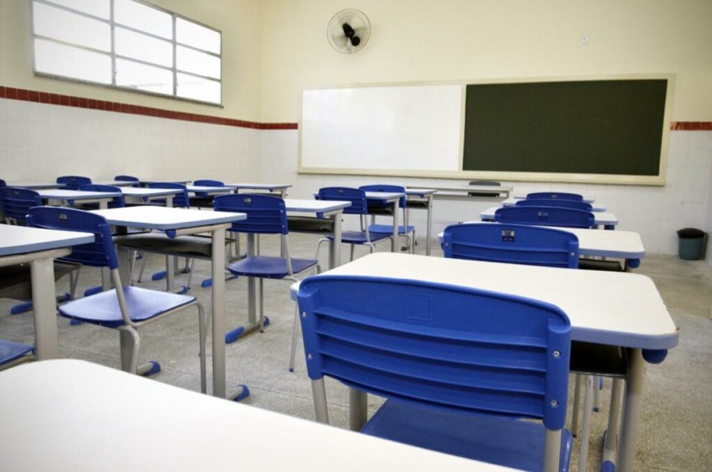 Justica nega pedido de suspensao das aulas presenciais em Sergipe feito pelo Sintese