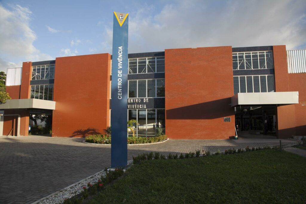 MPF SE investiga suposta pratica de discriminacao racial em concurso para professor de direito da UFS