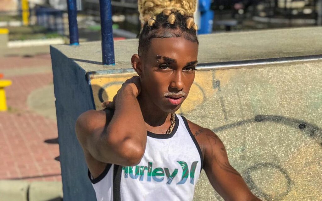 Mae de blogueiro morto em Salvador revela que implorou de joelhos pela vida do filho e1620394128219