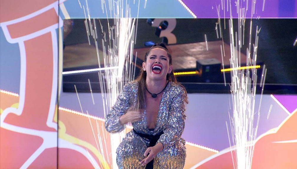 Paraibana Juliette Freira vence BBB 21 com 9015 dos votos