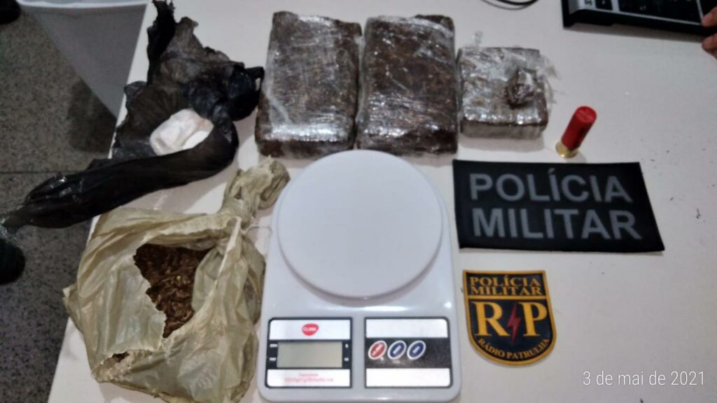 Policia apreende 1kg de maconha no Santa Maria em Aracaju