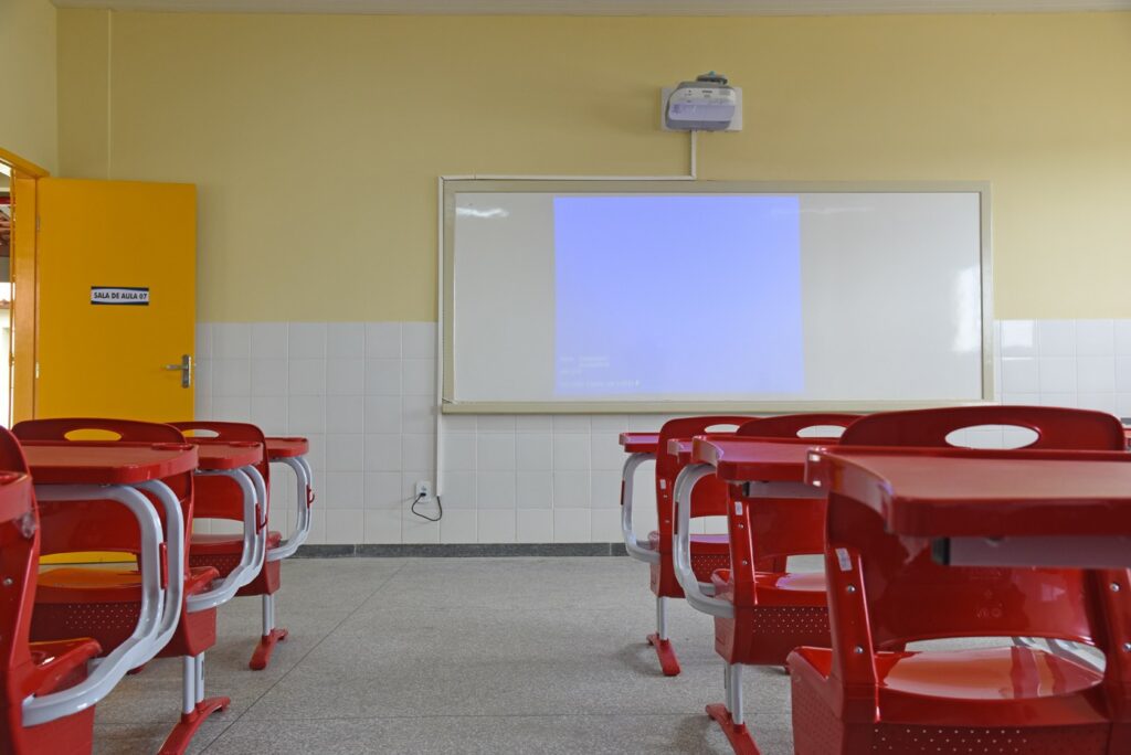Sindicato de professores de Aracaju denuncia possivel manobra da prefeitura para pressionar retorno as aulas Secretaria de Educacao rebate
