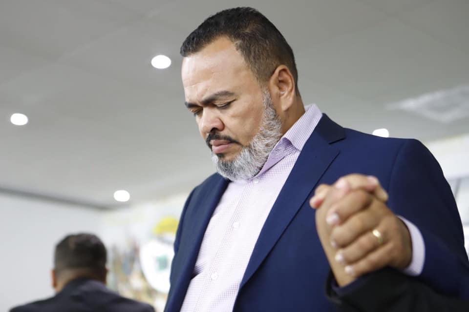 Apos ser internado em UTI deputado Valdevan fara cirurgia no coracao em Sao Paulo