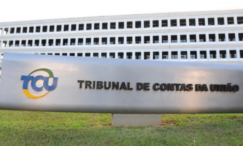 Auditor incluiu documento nao oficial citado por Bolsonaro no sistema do TCU diz jornal