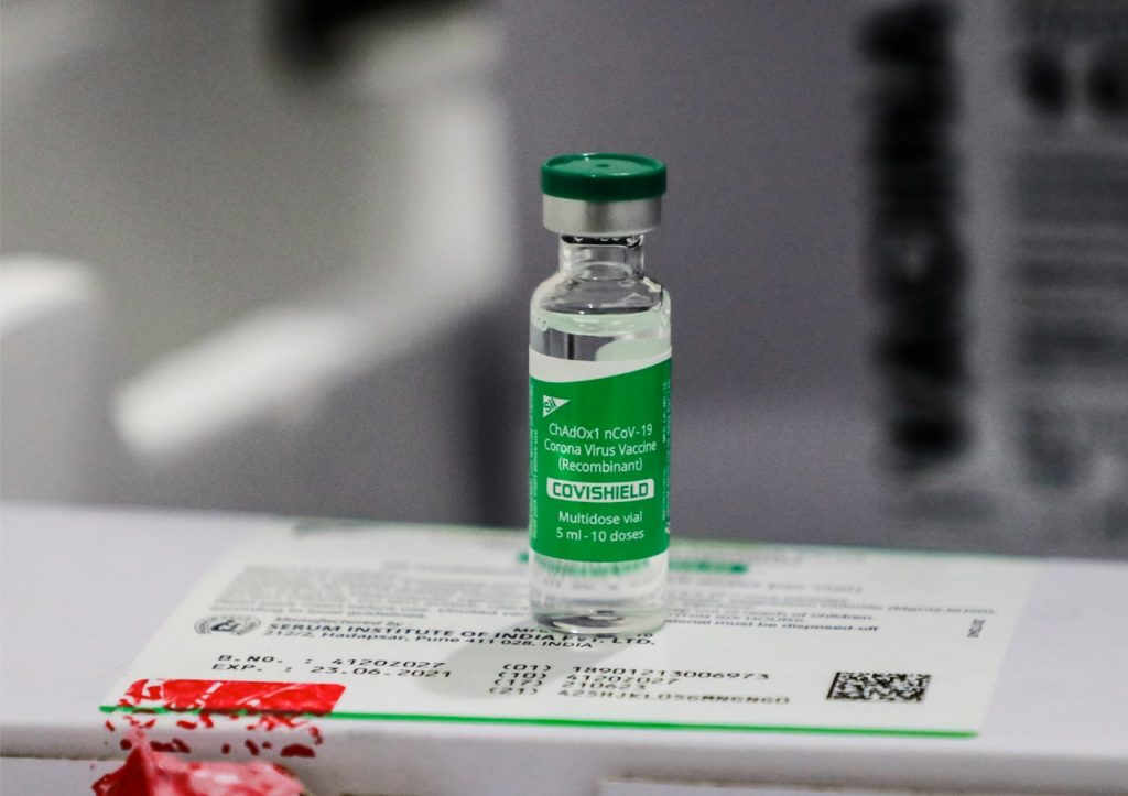 Brasil recebe novo lote de IFA para producao de 6 milhoes de doses da AstraZeneca