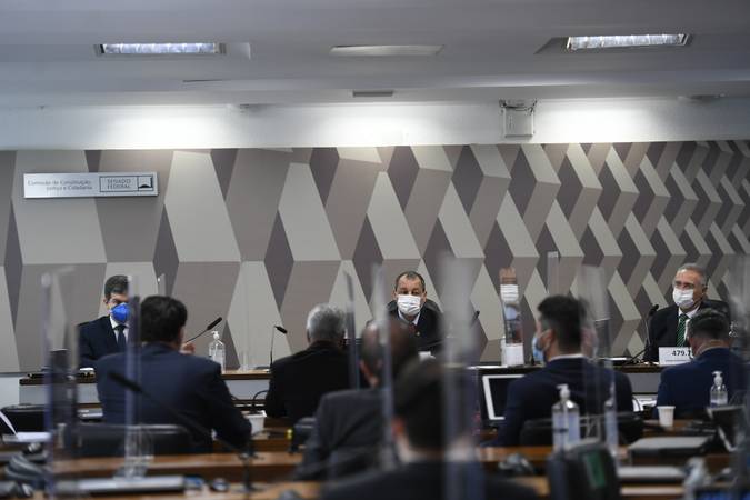 CPI aprova quebra de sigilo telefonico de Pazuello Carlos Wizard Ernesto Araujo e de mais 17 pessoas