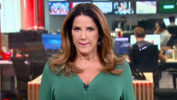 Christiane Pelajo se irrita com equipe e abandona o estudio da Globonews veja vide