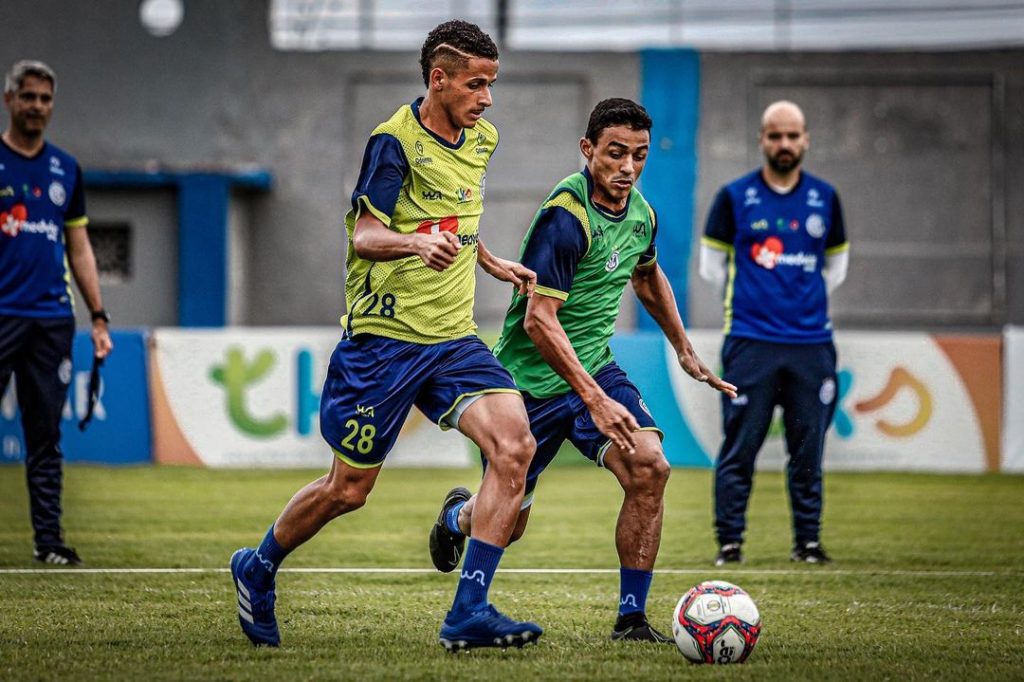 Confianca enfrenta Brasil de Pelotas pelo Brasileirao nesta terca 15