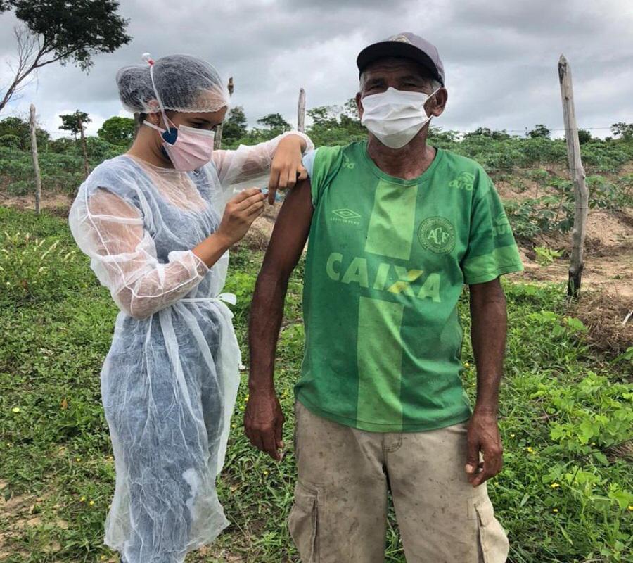 Covid 19 Santana do Sao Francisco atinge 100 de vacinados com primeiras doses recebidas