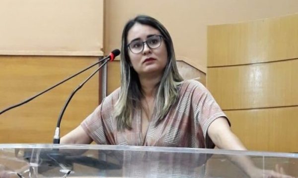 Kitty Lima critica recesso parlamentar durante a pandemia da covid 19 populacao sofre as consequencias