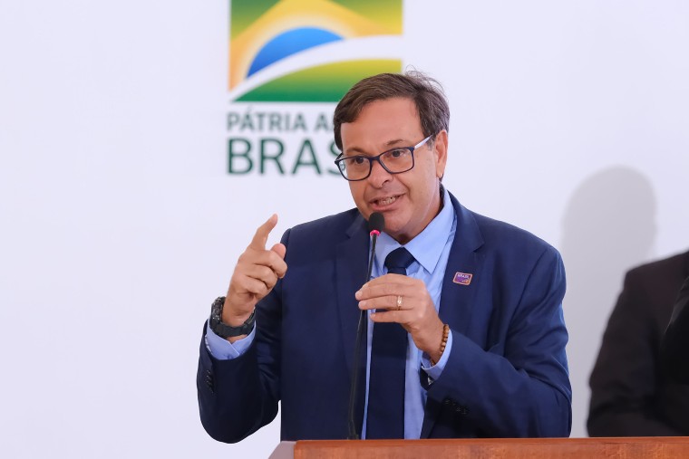 Ministro do Turismo critica Jogos Panamericanos de Ginastica e ironiza o problema da Covid passa pela transmissao