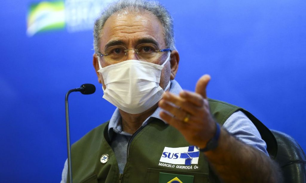Queiroga anuncia chegada de 3 milhoes de doses da vacina Janssen