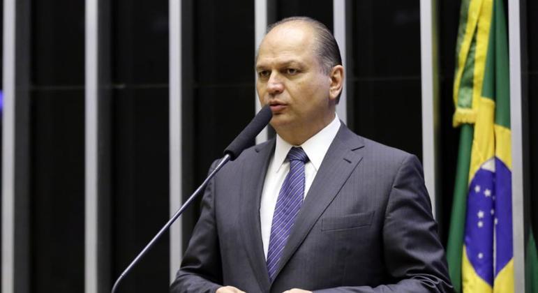 Ricardo Barros rebate revelacao de Miranda na CPI Nao sou esse parlamentar citado