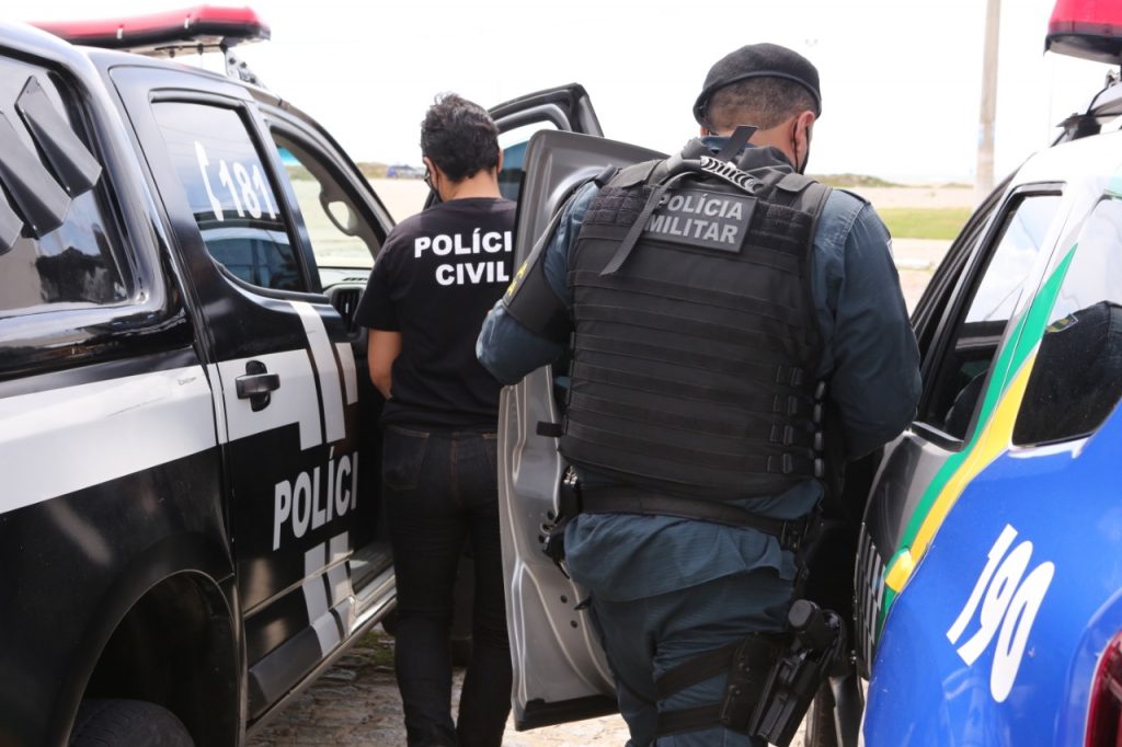 Traficante morre apos trocar tiros com policiais em Propria