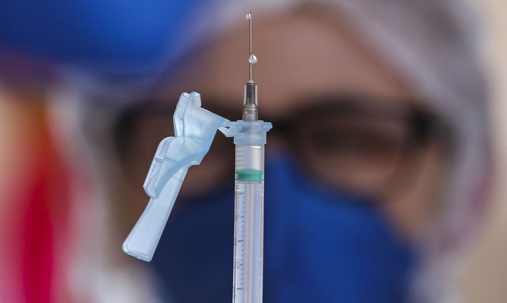 Anvisa aprova teste em humanos para mais duas vacinas contra covid 19