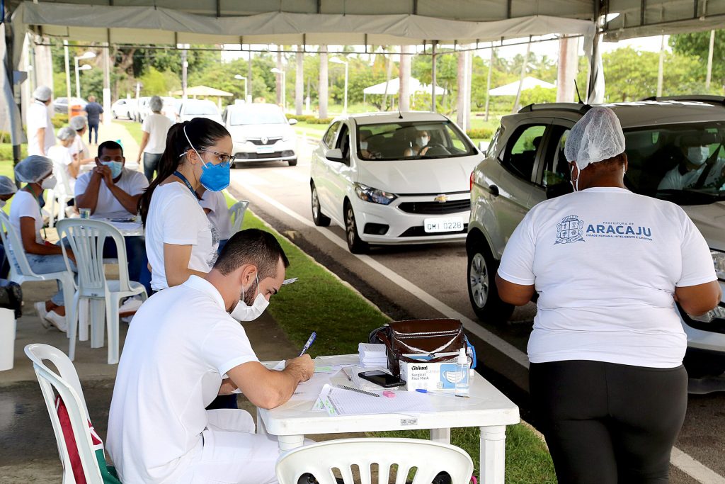 Aracaju amplia vacinacao contra covid 19 para pessoas entre 35 e 36 anos confira calendario