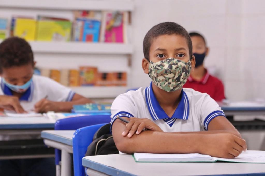 Aulas presenciais retomam nas escolas de Sao Cristovao em formato hibrido