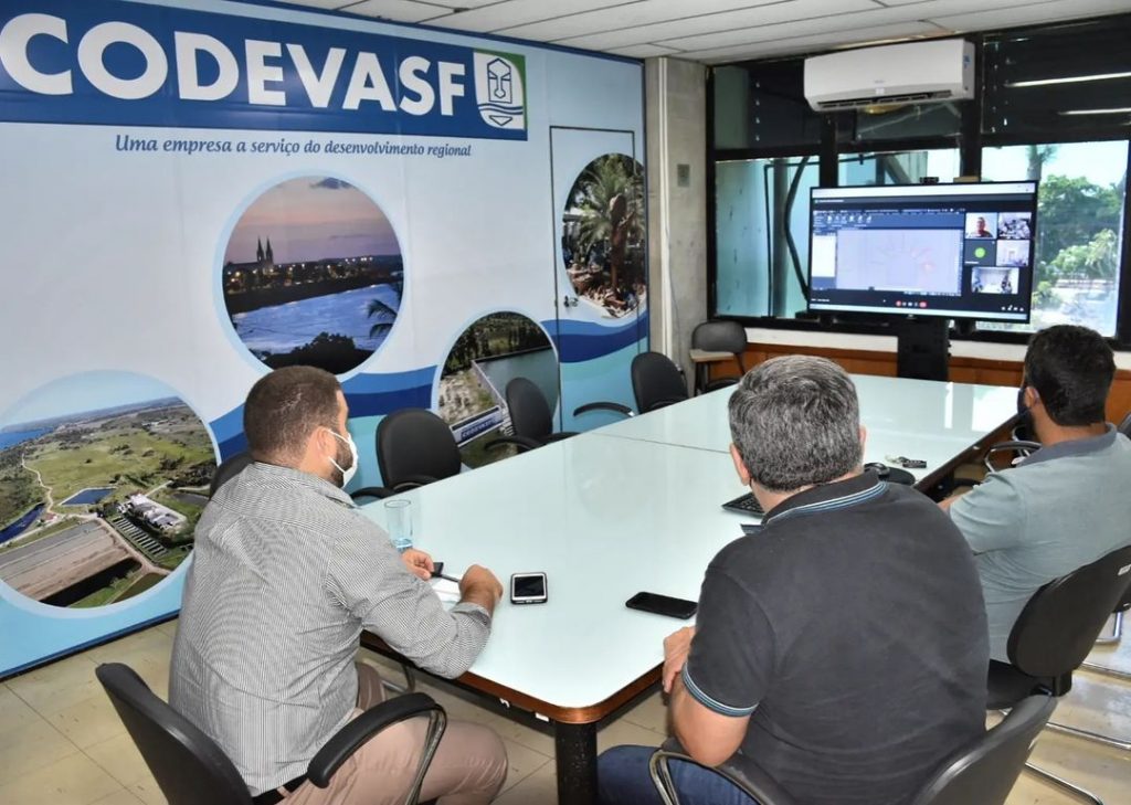Codevasf avanca nas discussoes para elaboracao do projeto do canal de Xingo