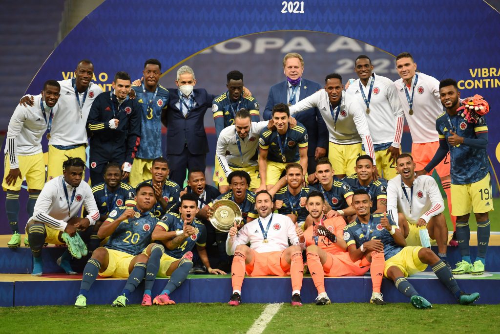 Colombia supera Peru e fica em terceiro na Copa America