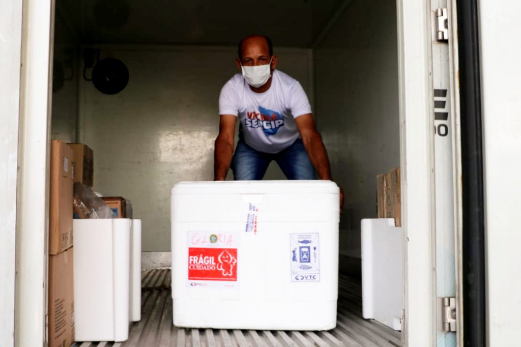 Covid-19: Municípios recebem novas doses das vacinas nesta quinta (29) 1 Covid 19 Municipios recebem novas doses das vacinas nesta quinta 29