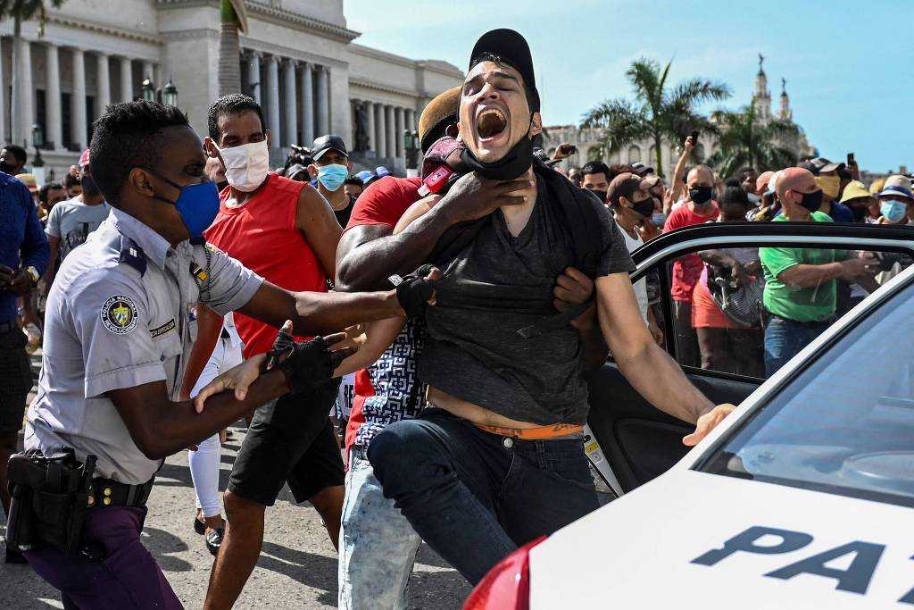 Cuba derruba internet para evitar mobilizacoes de novos protestos