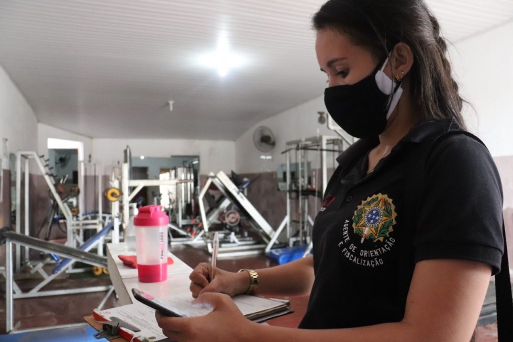 Durante fiscalizacao 11 academias sao fechadas por irregularidades em oito cidades de Sergipe