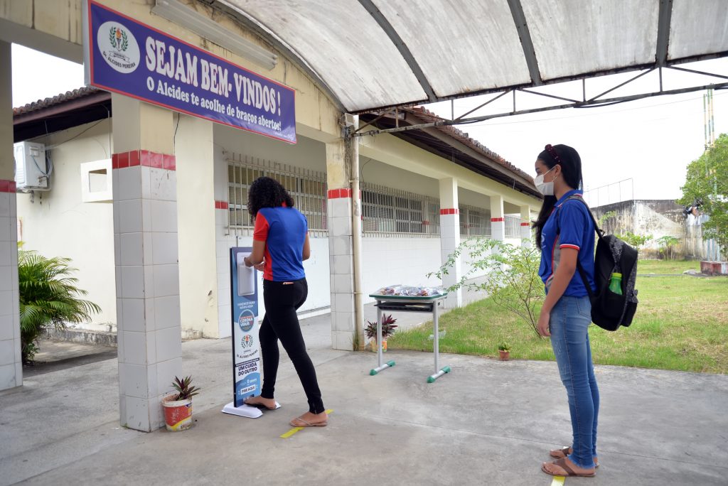 Escolas publicas devem receber mais de R 72 mi em Sergipe para compra de recursos